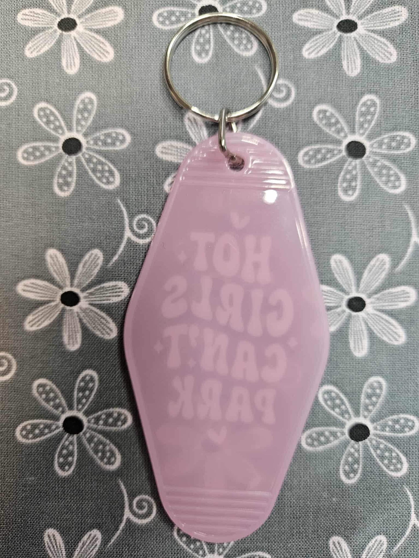 Retro Motel Keychain: Hot Girls Cant Park