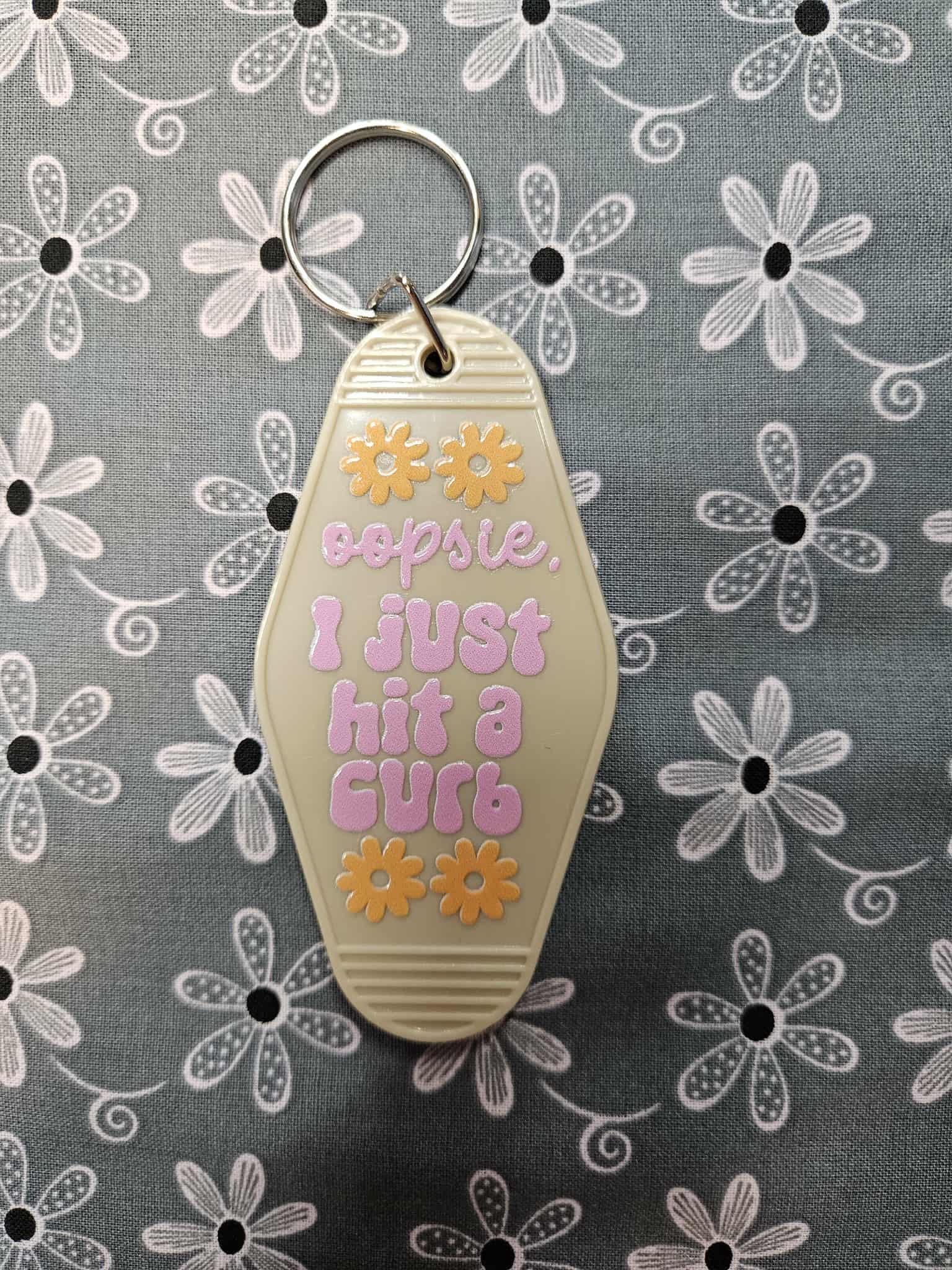 Retro Motel Keychain: Oopsie I Just Hit A Curb - Joyfully Unique