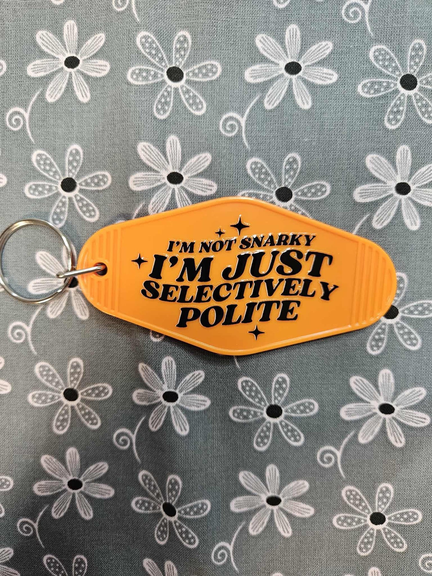 Retro Motel Keychain: I'm Not Snarky I'm Just Selectively Polite