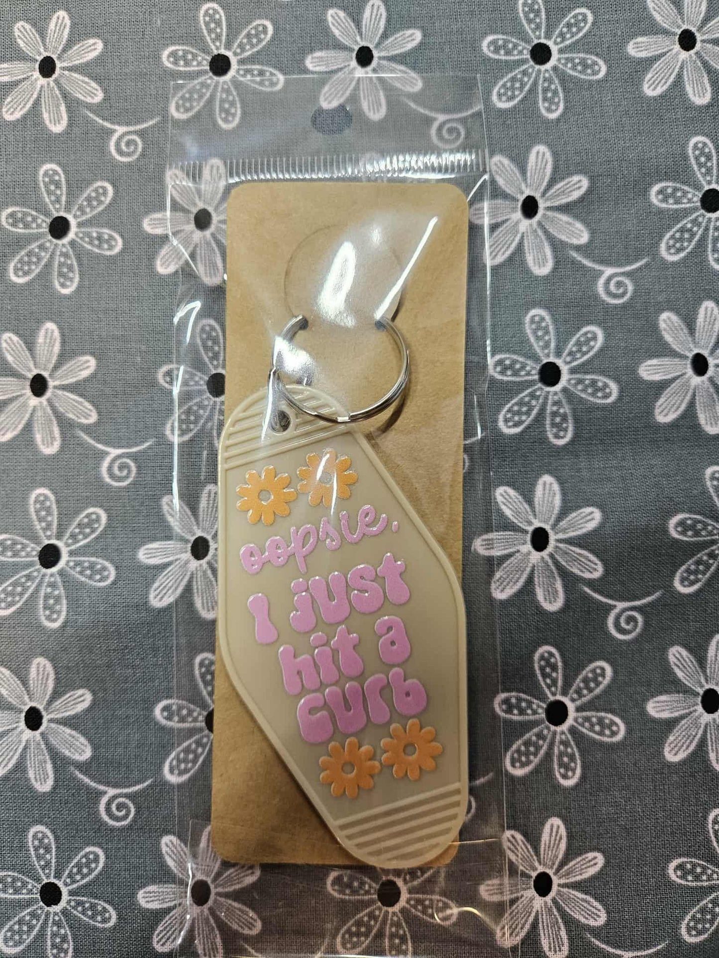 Retro Motel Keychain: Oopsie I Just Hit A Curb - Joyfully Unique