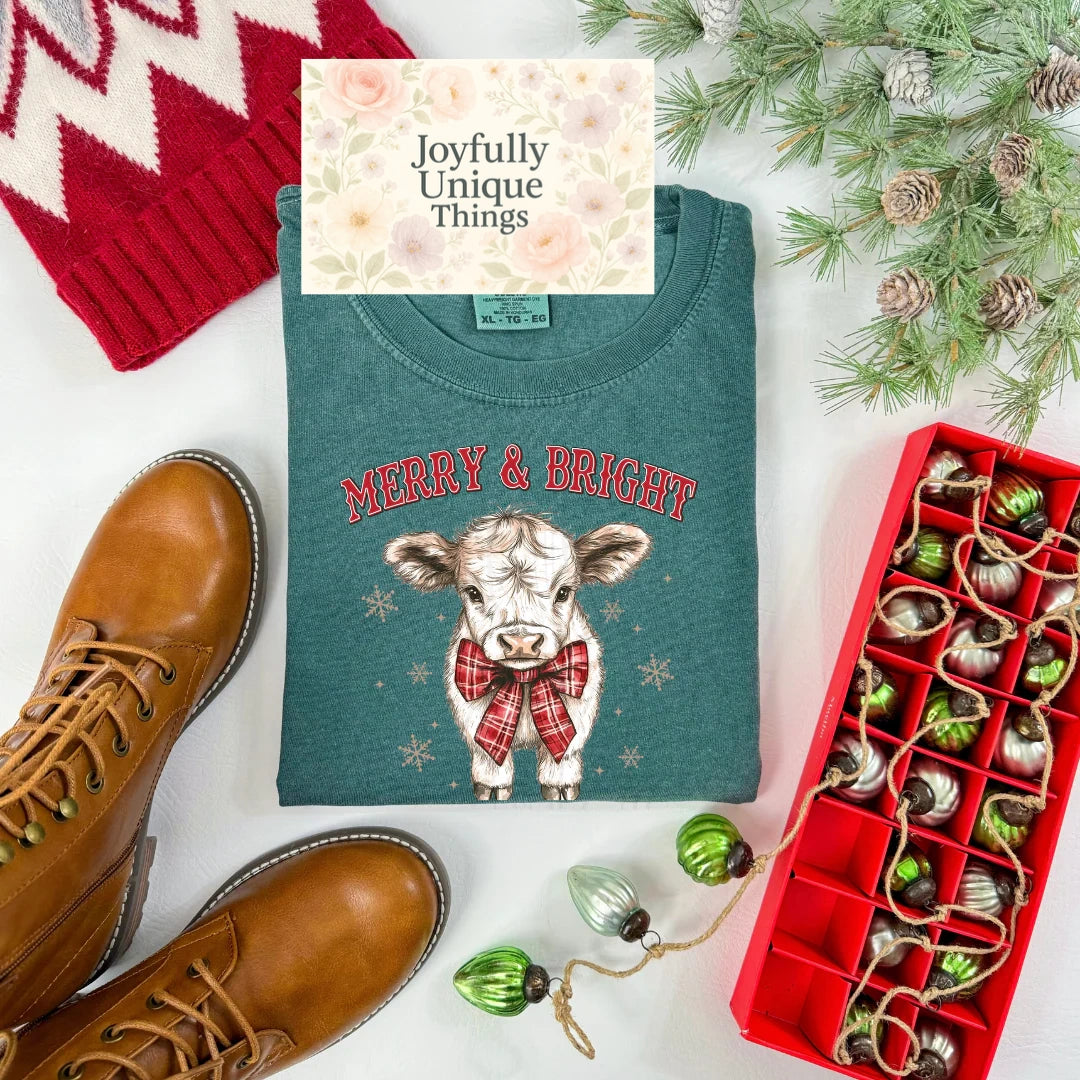 Short Sleeve T-Shirt Christmas Red Bow White Cow Merry & Bright
