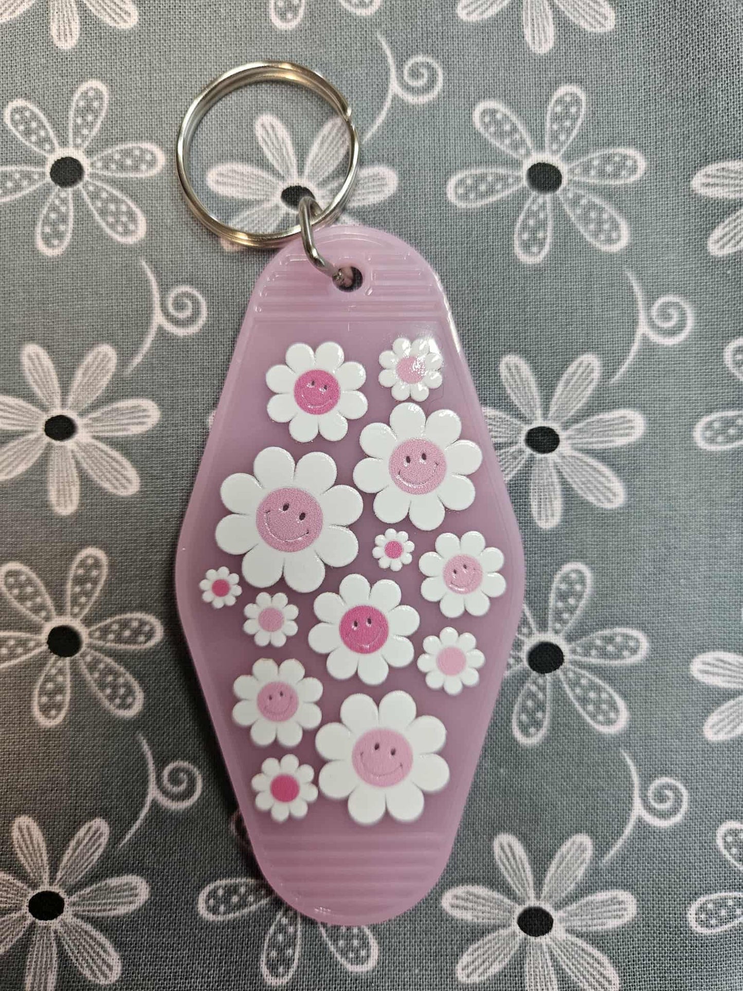 Retro Motel Keychain  - Daisy Flower Smiley Faces Pink Acrylic