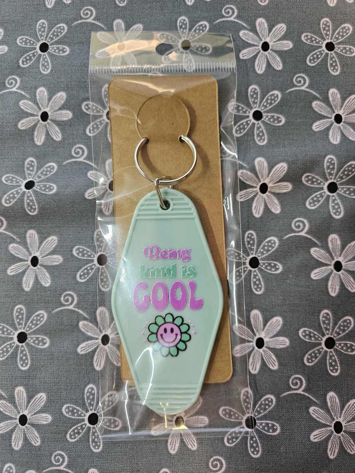 Retro Motel Style Key Chain Being Kind Is Cool - Joyfully Unique