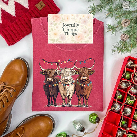 Short Sleeve T-Shirt Christmas Lights 3 Highland Cows