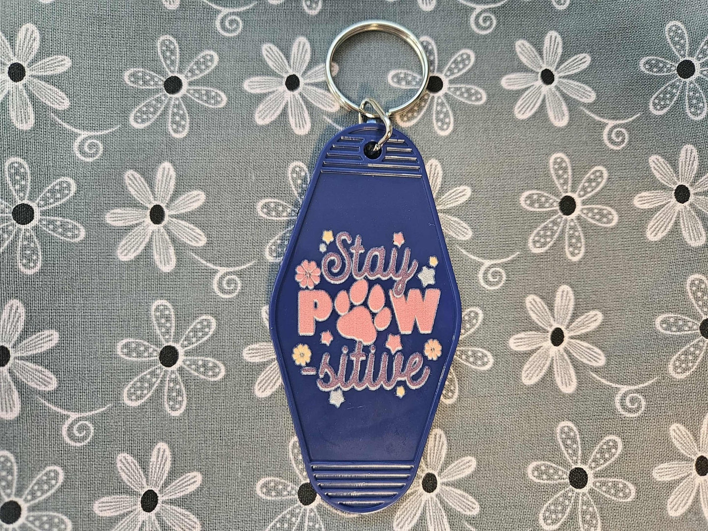 Retro Motel Keychain: Blue Acrylic Stay Pawsitive - Joyfully Unique Things
