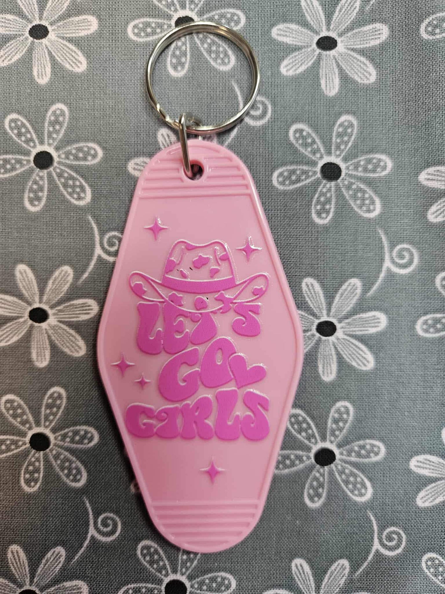 Retro Motel Keychain: Lets Go Girls Cowgirl Hat - Joyfully Unique